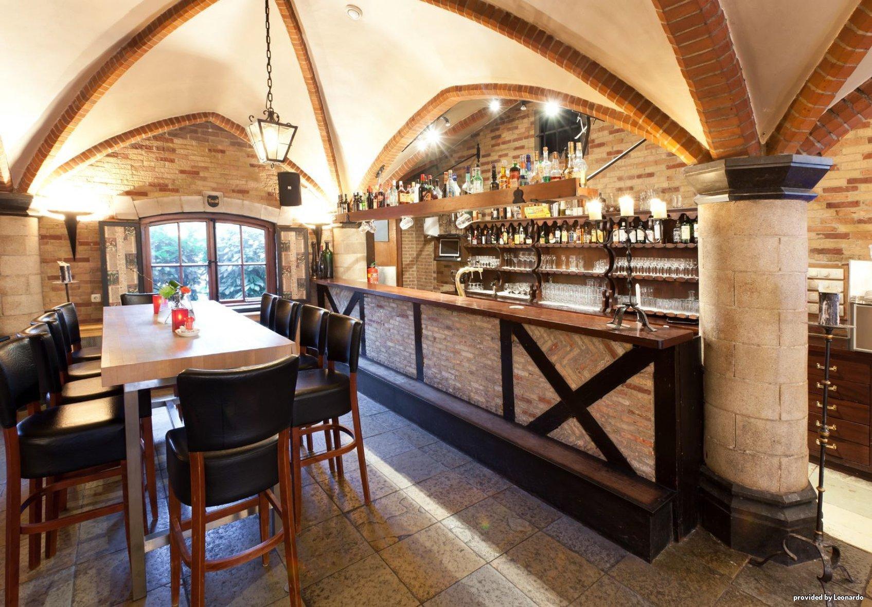 Hotel Restaurant De Zwaan Раалте Екстериор снимка